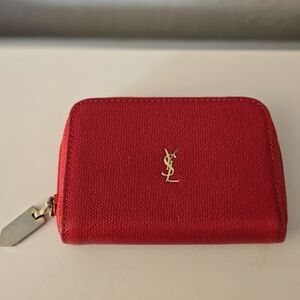 🍷AUTHENTIC Saint Laurent YSL Red Grain de Poudre Cassandre Zip Card Case + COA
